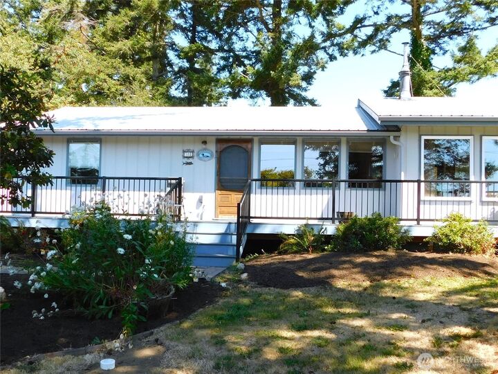 54  Cedar Street  Friday Harbor WA 98250 photo