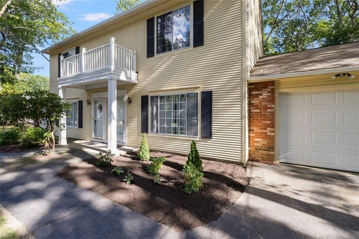 Property Photo:  30 Eagle Run B  RI 02889 