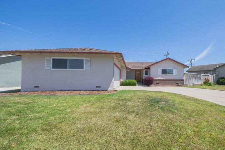 Property Photo:  170 Del Mar Drive  CA 93901 