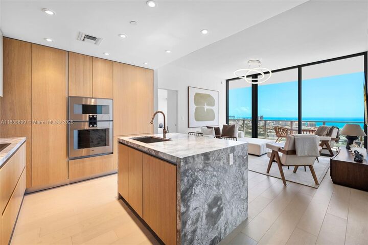 Property Photo: 500 Alton Rd 3604 FL 33139