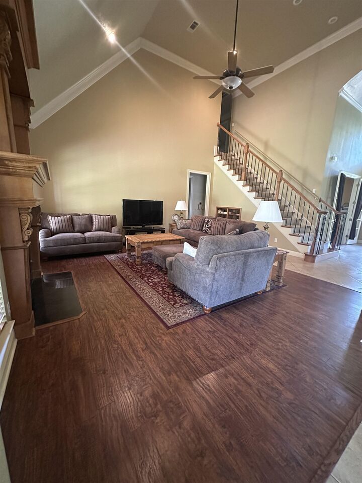 Property Photo: 5315 Manion Way TX 77657