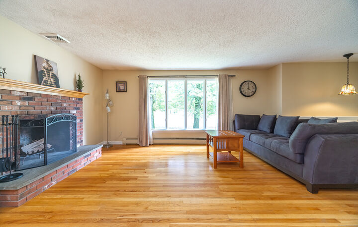 Property Photo:  505 Savage Street  CT 06489 