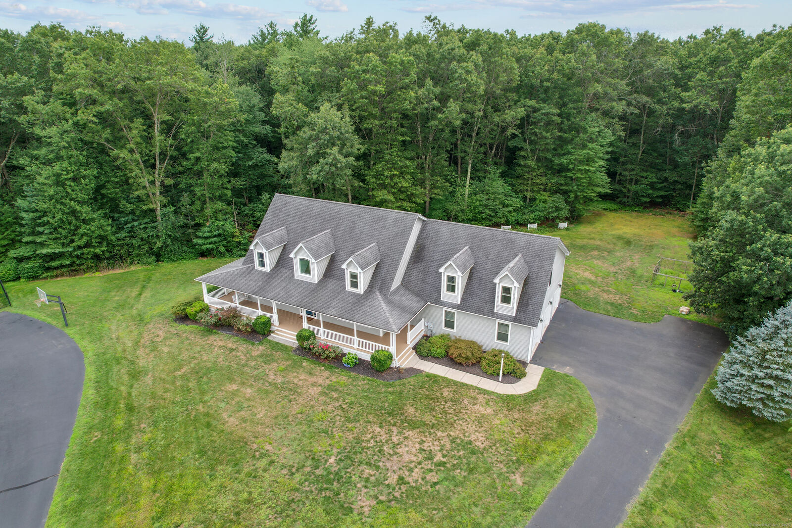 Property Photo: 35 Jubrey Drive CT 06095