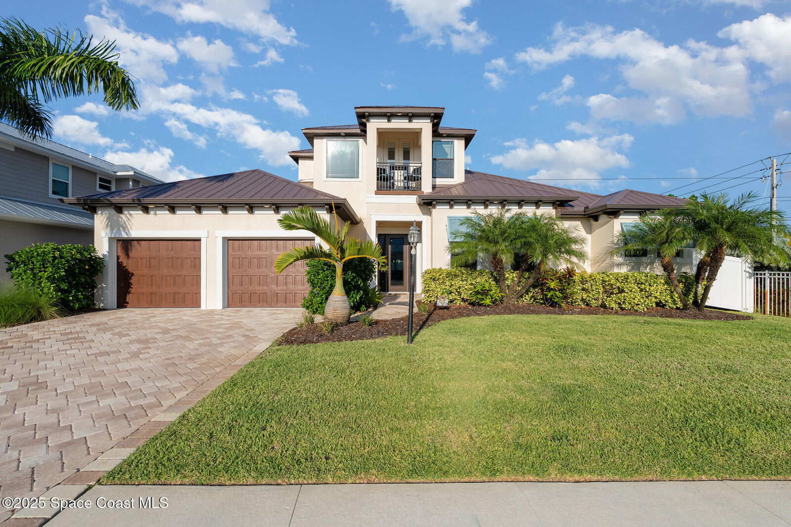 Property Photo: 115 Enclave Avenue FL 32937