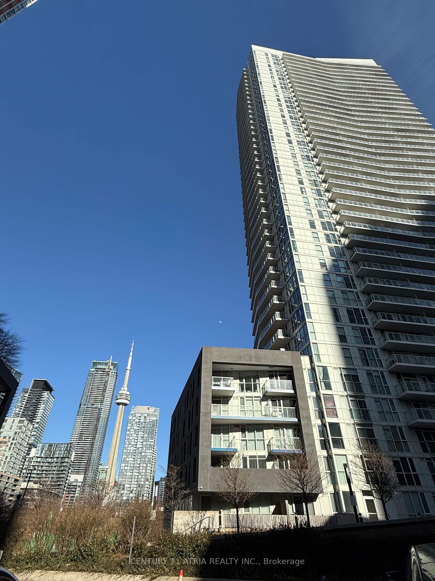Property Photo:  112 Daniel Bram Drive Bsmt  ON L6A 0H2 