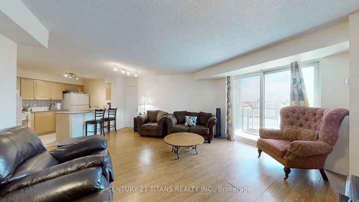 Photo de la propriété:  83 Borough Drive 311  ON M1P 5E4 