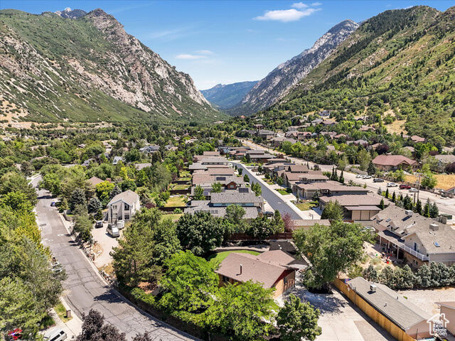 Property Photo:  9795 S Little Cottonwood Ln  UT 84092 