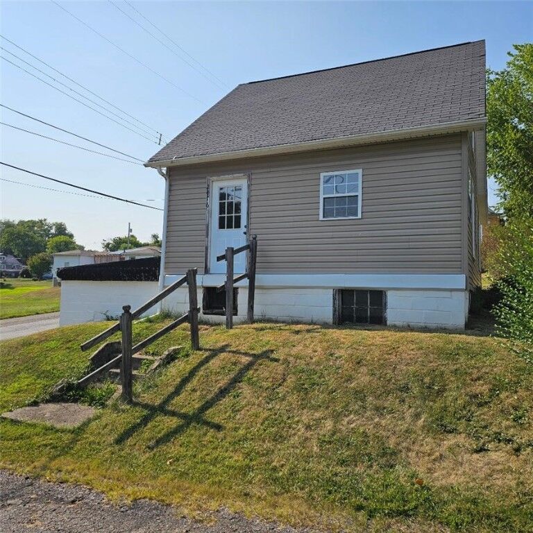 Property Photo:  2416 26th Street  PA 15010 