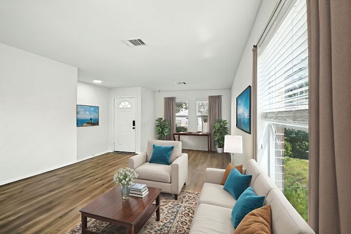 Property Photo:  9330 Hanover Cove  TX 78109 