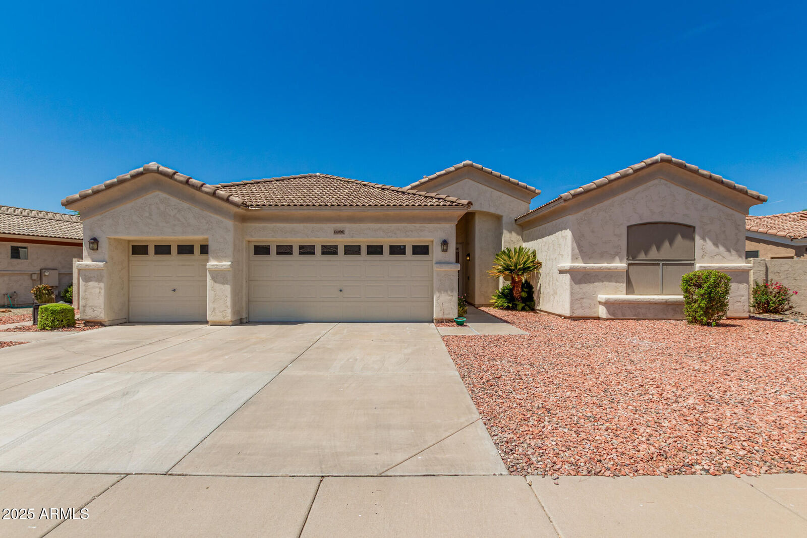 Property Photo:  10902 W Monte Vista Road  AZ 85392 
