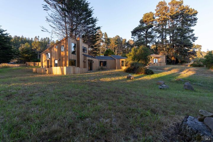 35447 Sea Gate Road  The Sea Ranch CA 95497 photo