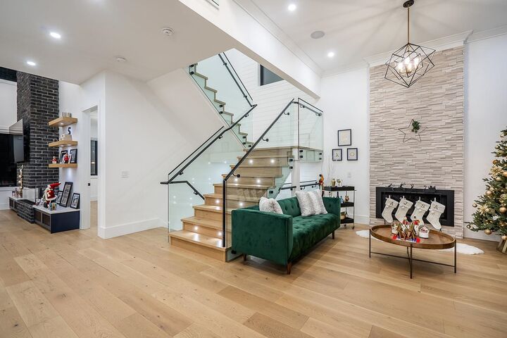 Property Photo: 3206 197A Avenue BC V3A 0N9