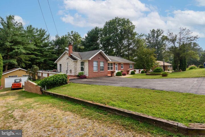 Property Photo:  6011 Canyon Road  PA 17111 