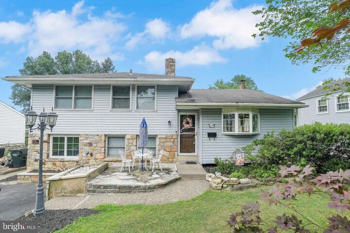 Property Photo: 105 Overlook Avenue PA 19090