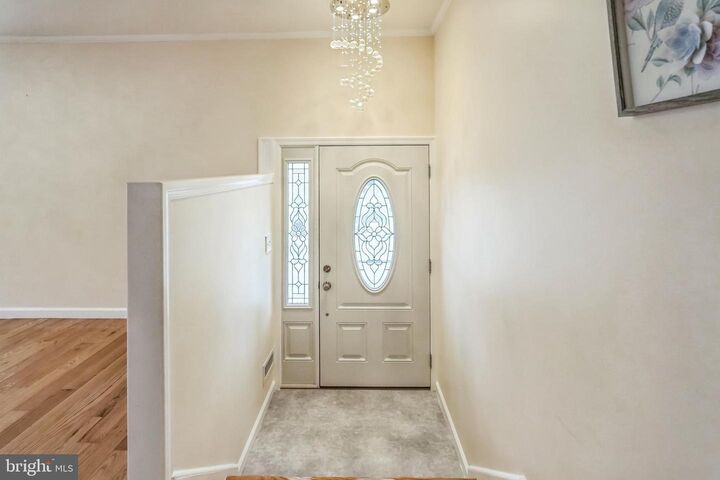 Property Photo: 9827 Dungan Road PA 19115