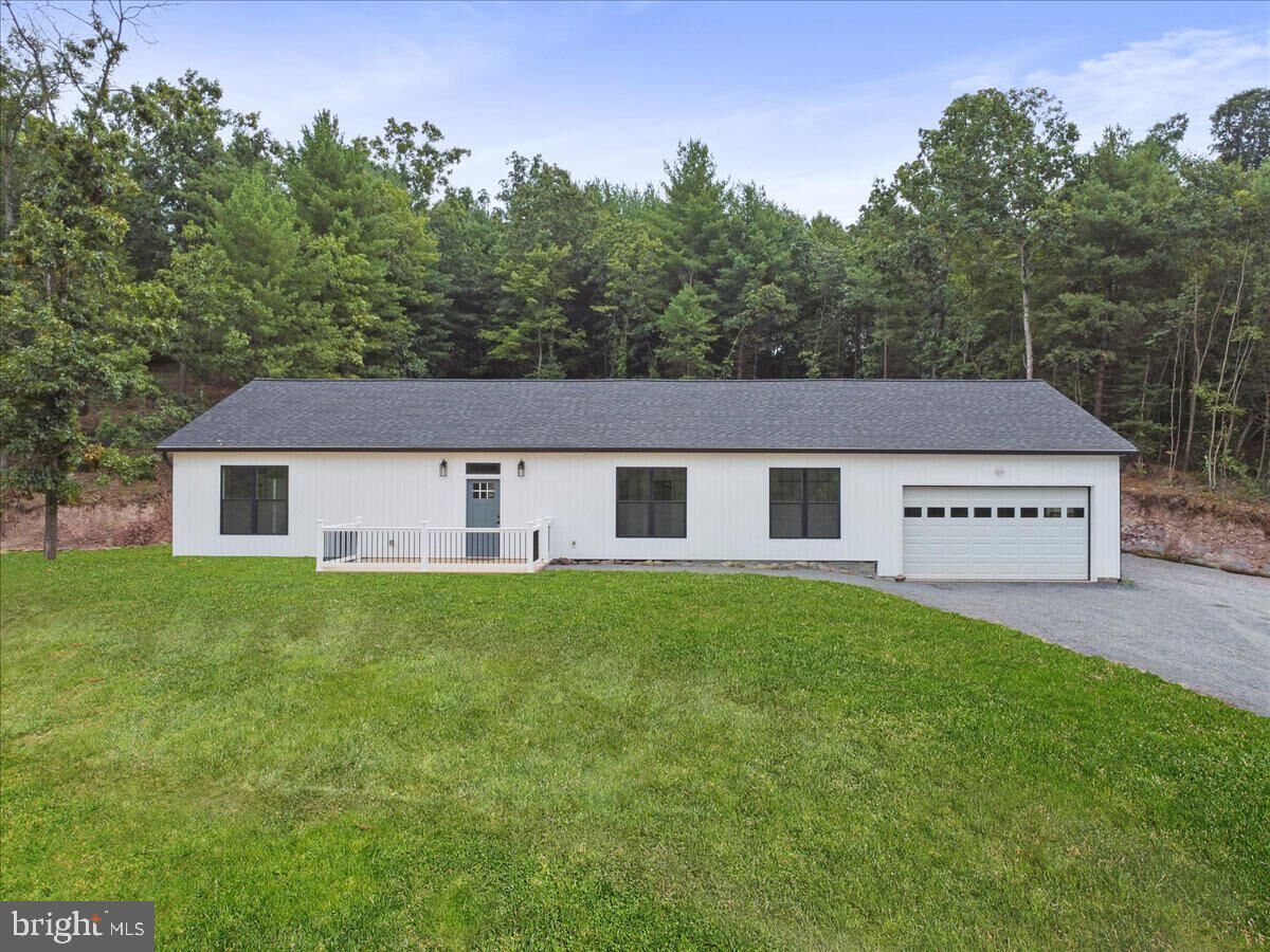 Property Photo:  393 Victory Lane  WV 25427 