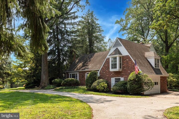 Property Photo:  822 Great Springs Road  PA 19010 
