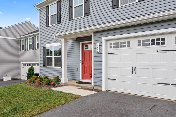 Property Photo:  785 Wingtip Way  VA 22801