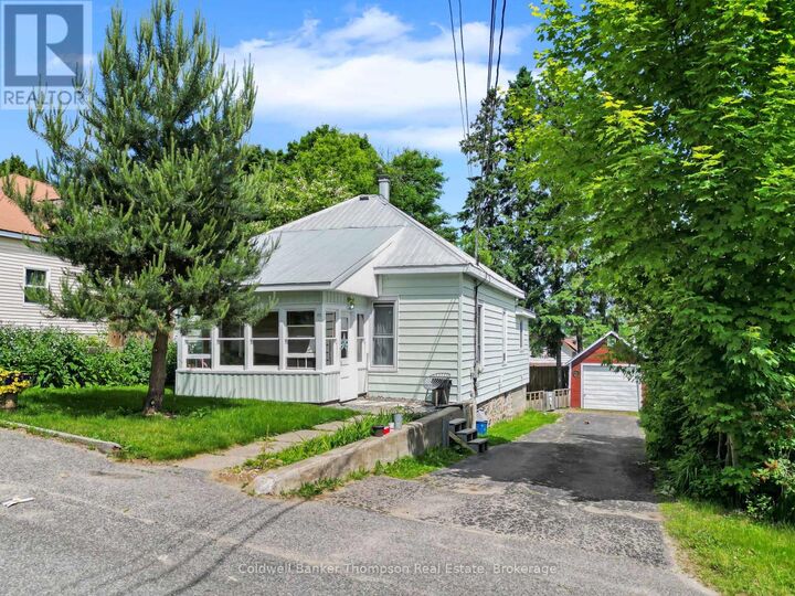 Property Photo:  10 Duncan Street East  ON P1H 1P6 