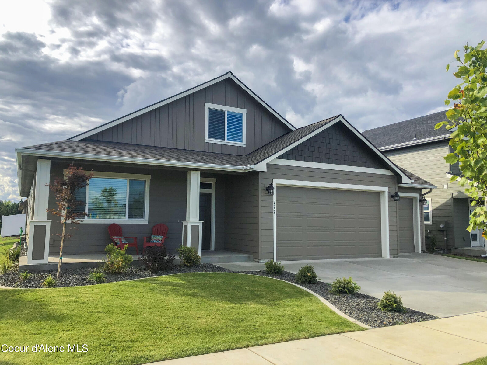 Property Photo:  2549 W Victor Lp  ID 83815 
