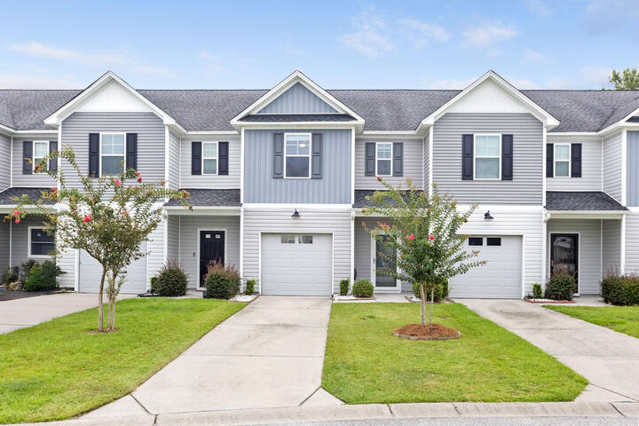 Property Photo:  202 Buchanan Circle  SC 29445 