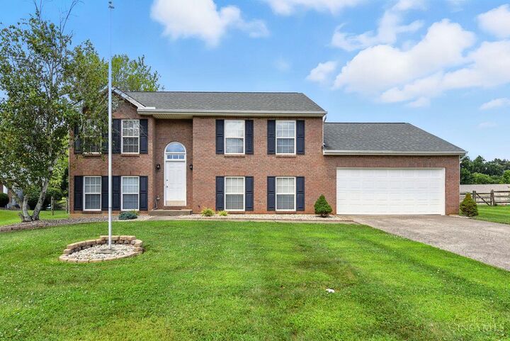 1412 Breckenridge Drive  Batavia Twp OH 45102 photo