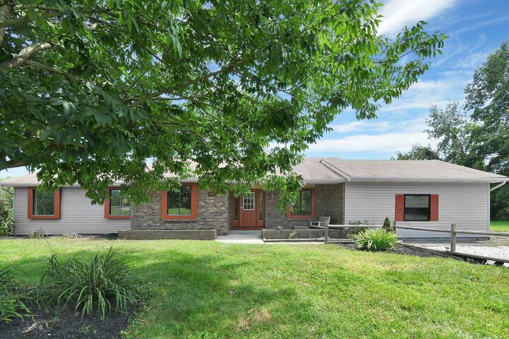 7341 Columbus SW Road  Pataskala OH 43062 photo