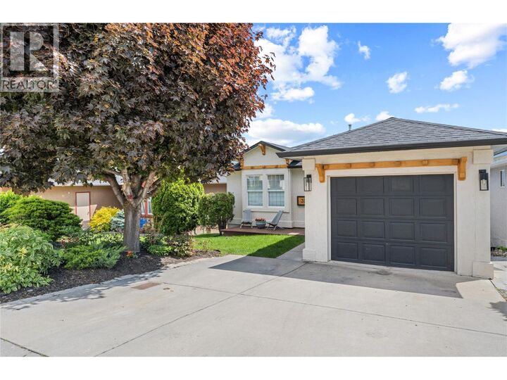 Property Photo:  2440 Old Okanagan Highway 327  BC V4T 1X6 