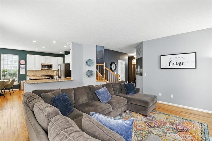 Property Photo:  1304 Weathervane Way  OH 45036 