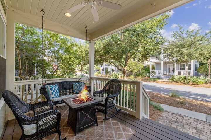 Property Photo:  27 Cinnamon Fern Lane  FL 32459 