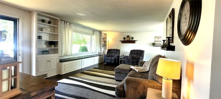 Property Photo:  366 Mercer Road  PA 16037 