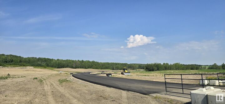 Property Photo:  54102 Range Road 274  AB T7X 3S4 