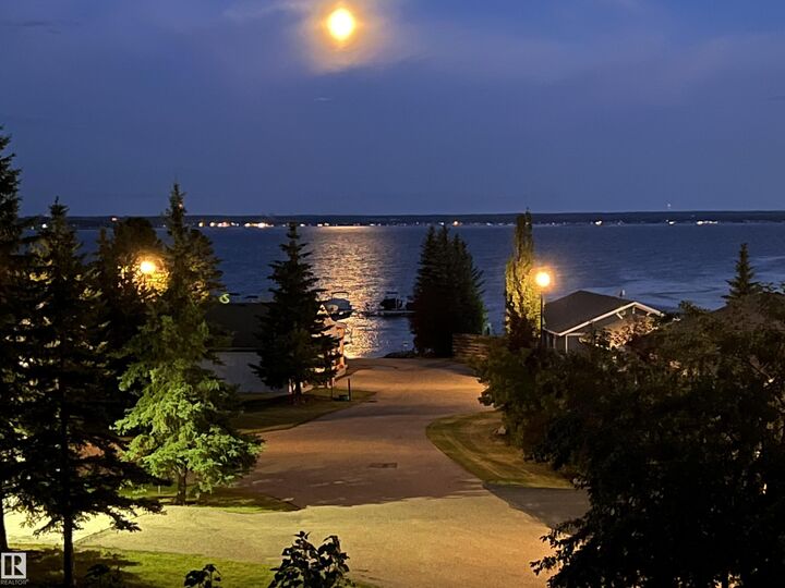 Property Photo: 55101 Ste. Anne Trail 525 AB T0E 1A1