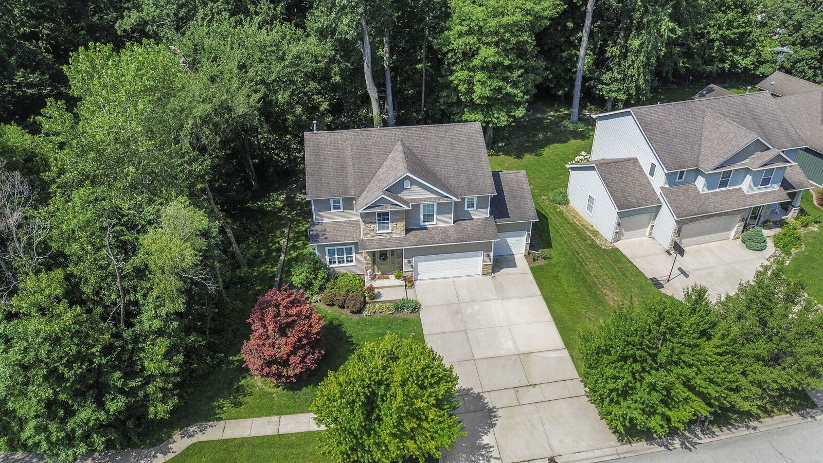 Property Photo: 882 Hemingway Trail IN 46383