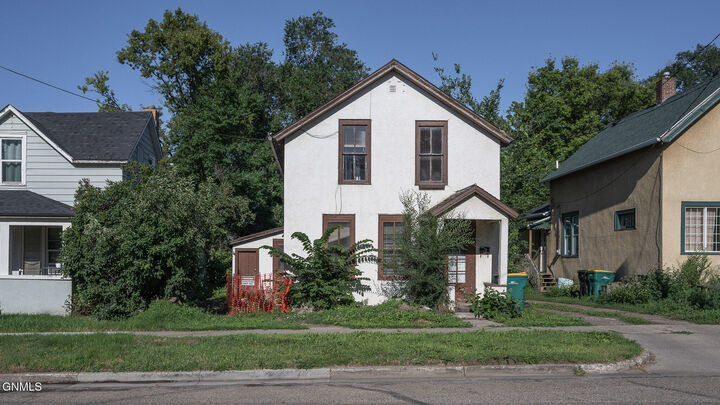 608 N 3rd Street  Bismarck ND 58501 photo