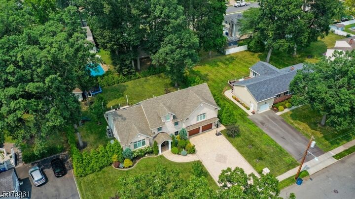 Property Photo:  92 Hall Dr  NJ 07066 