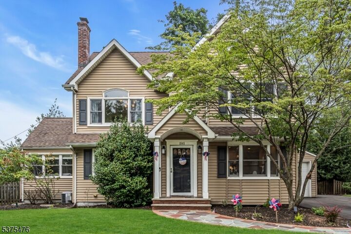 1545 Martine Ave  Scotch Plains Twp. NJ 07076 photo