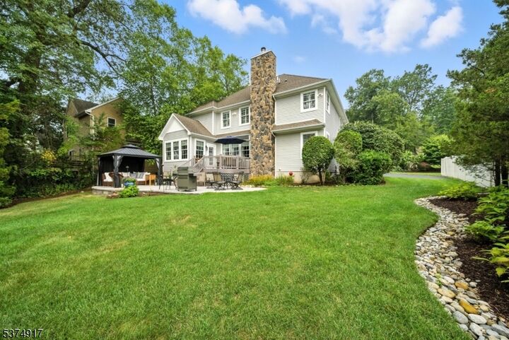 Property Photo:  725 Cornelia St  NJ 07005 