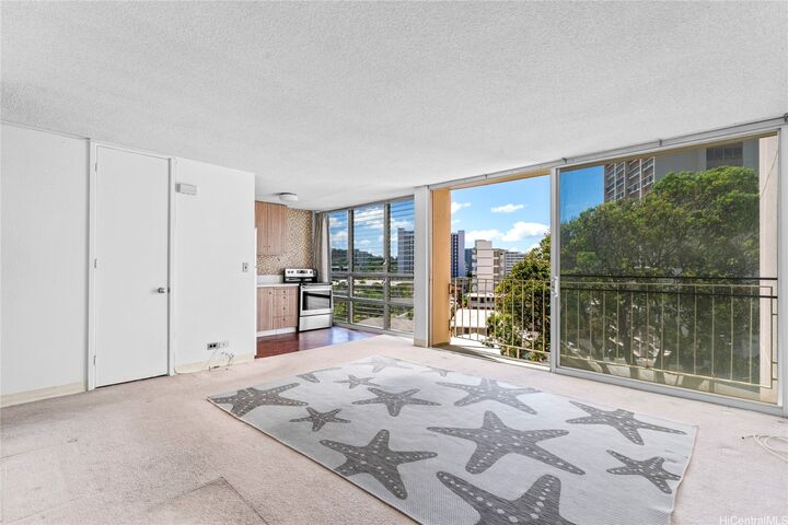 Property Photo:  1702 Kewalo Street 508  HI 96822 