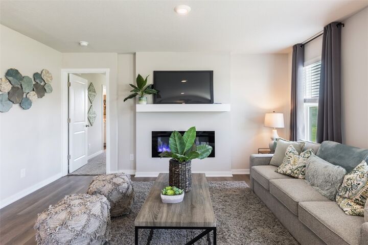Property Photo:  400 Kingfisher Drive  IA 50211 
