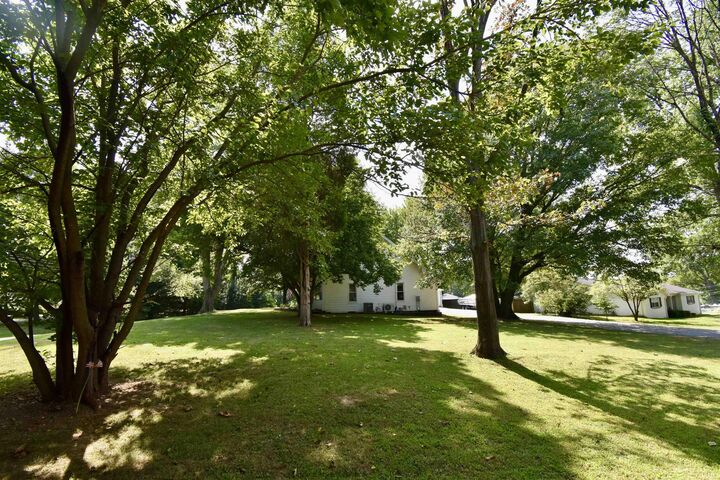 Property Photo: 130 W Evergreen Road IN 47710