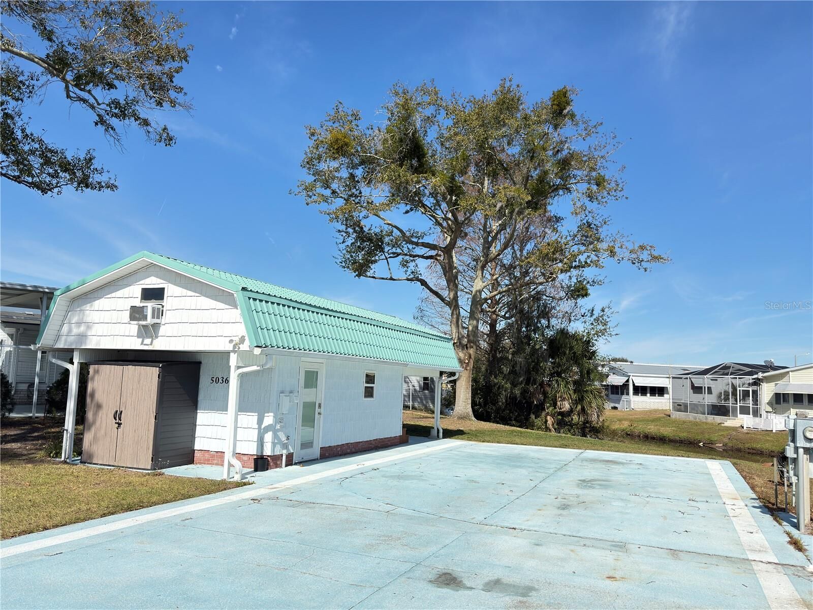 Property Photo: 5036 Shore Line Drive FL 33868