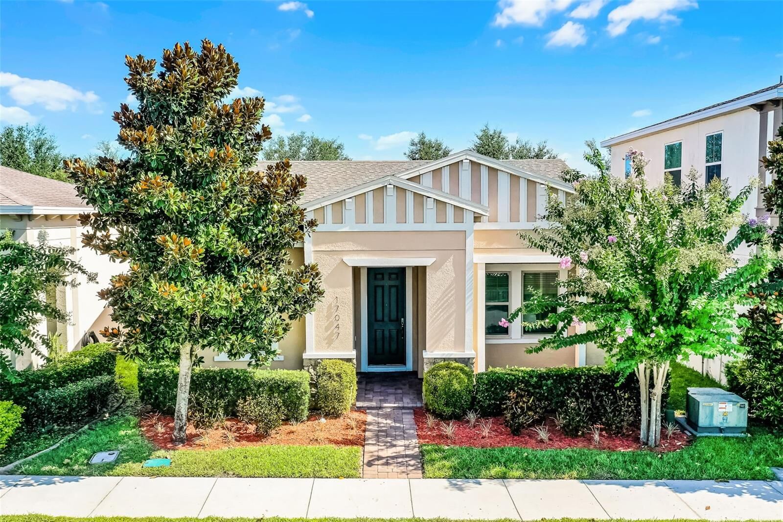 Property Photo:  17047 Harbor Oak Parkway  FL 34787 