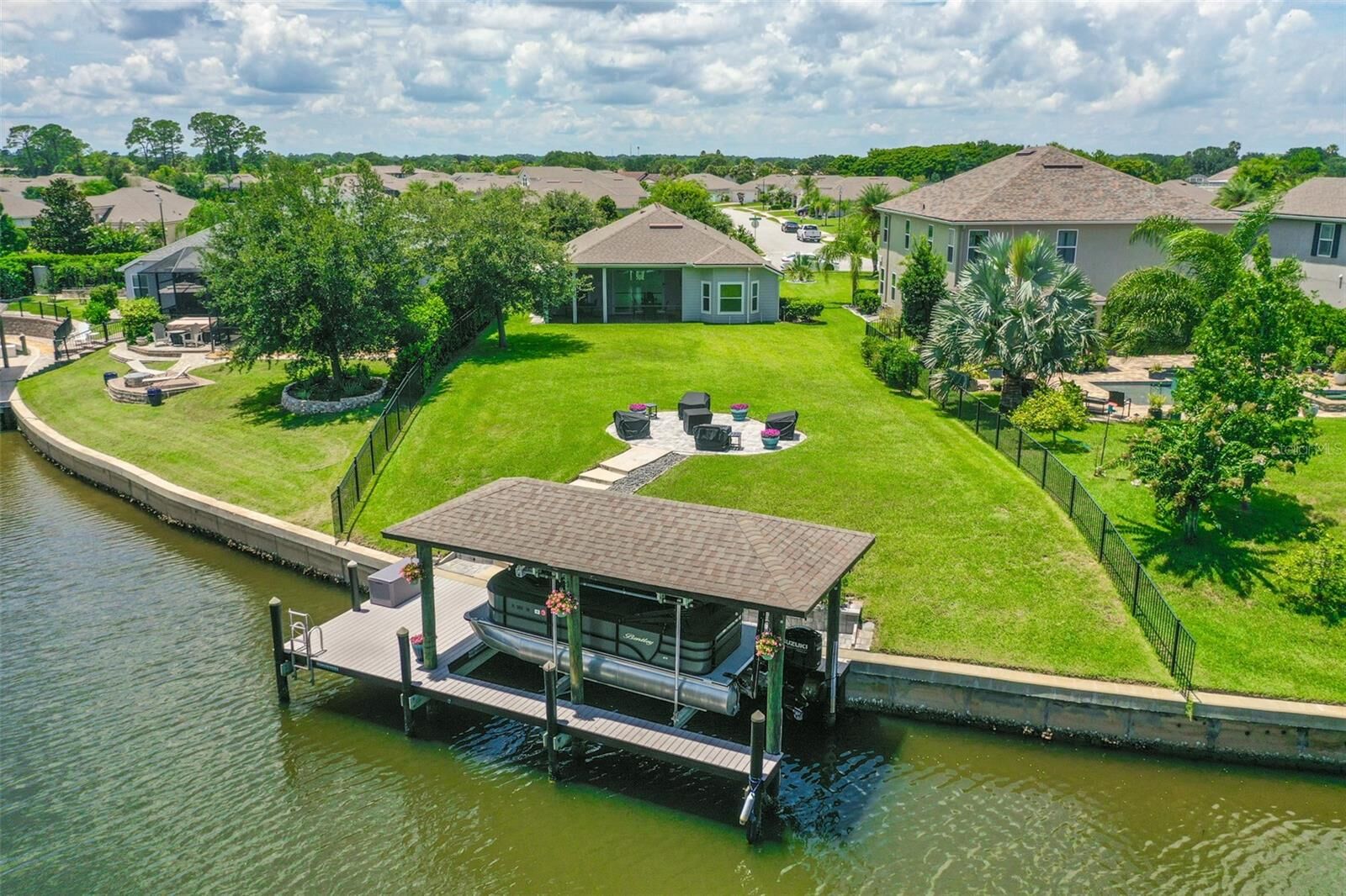 Property Photo:  38 Country Club Harbor Circle  FL 32137 