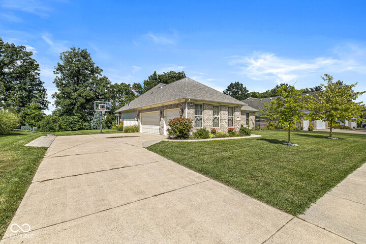 Property Photo:  1790 Woodfield Drive  IN 46143 