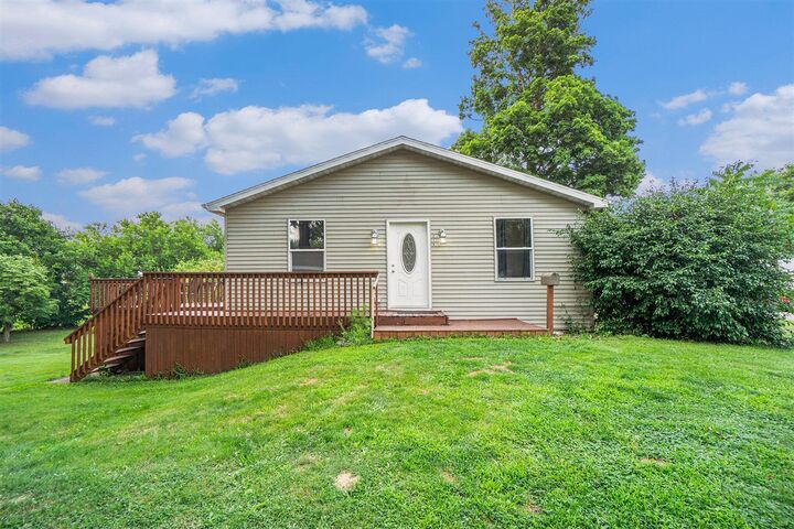Property Photo:  215 S Lincoln Avenue  MI 49093 