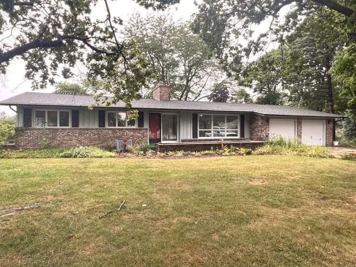 4854 Apache Path  Owosso MI 48867 photo