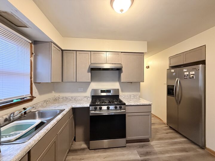 Property Photo:  14333 Drexel Avenue  IL 60419 