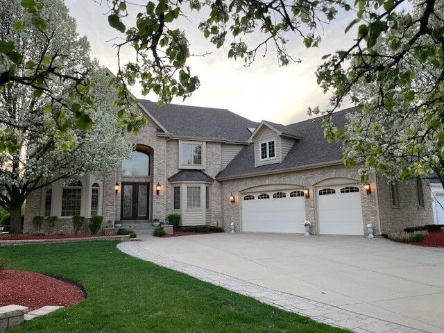 Property Photo: 4052 Teak Circle IL 60564