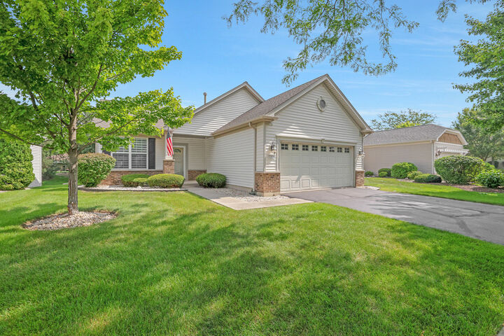 12634 Cold Springs Drive  Huntley IL 60142 photo